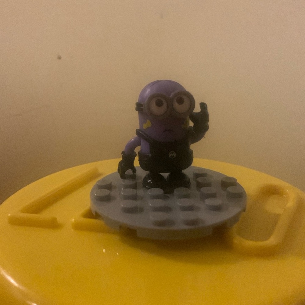 Lego purple minion figure